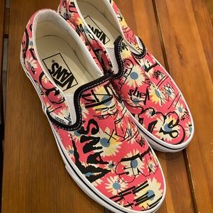 Unisex VANS Floral Graffiti Slip-Ons